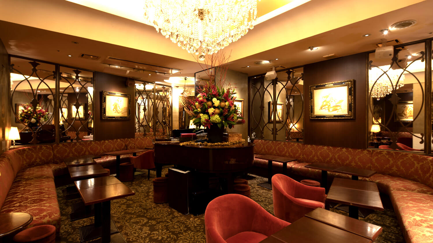 銀座高級クラブ・ファーストクラブ