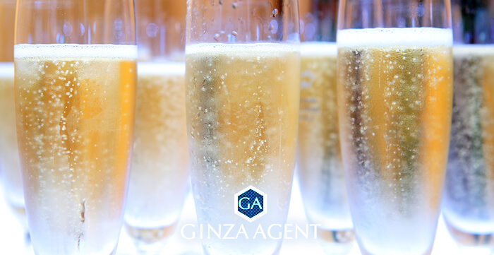 銀座の会員制高級クラブでサロンを飲むにはいくらかかる？